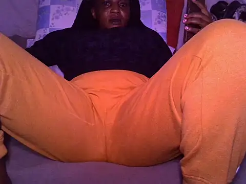 Sweetcaro22's Live Chat Room