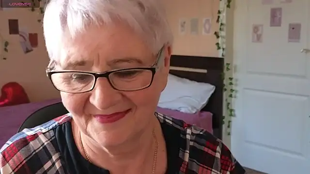 Pokój czatu na żywo – Sandra_Snowflake