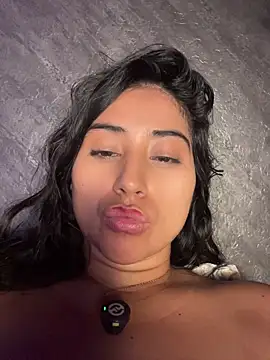 Valentinne_z live-chat rom