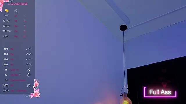Emma-Horney_ Live Chatraum