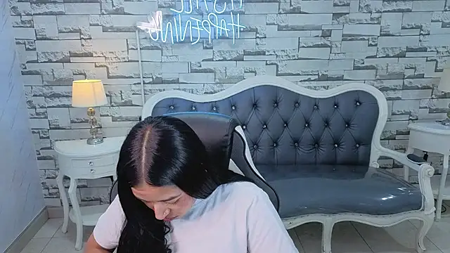 lia_x_a Adlı Modelin Canlı Sohbet Odası