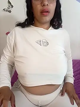 Alexahot_1997: δωμάτιο απευθείας συνομιλίας
