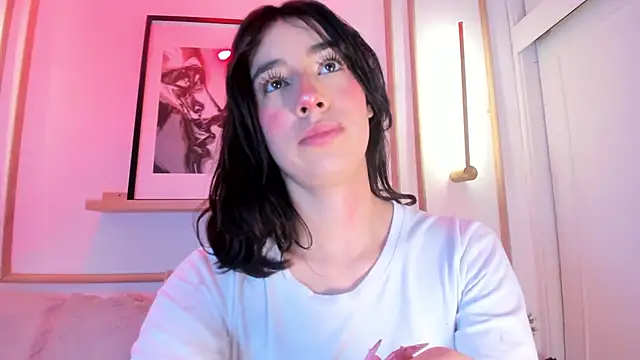 Sala de chat en directo de Nanami_