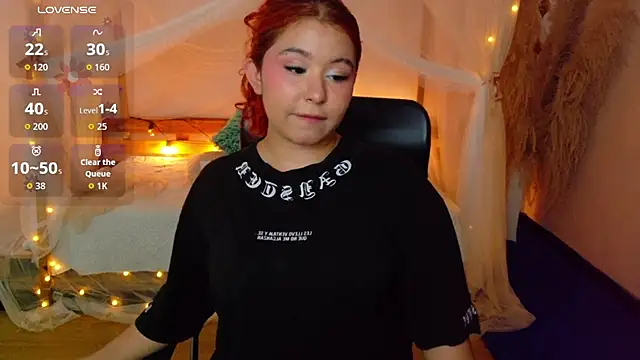 attenea_cutte Adlı Modelin Canlı Sohbet Odası