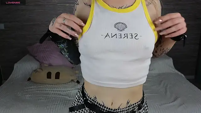 Sala de chat en directo de Khloy_white