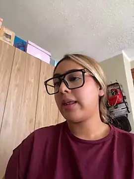 Miabonnett_ – live chatrum