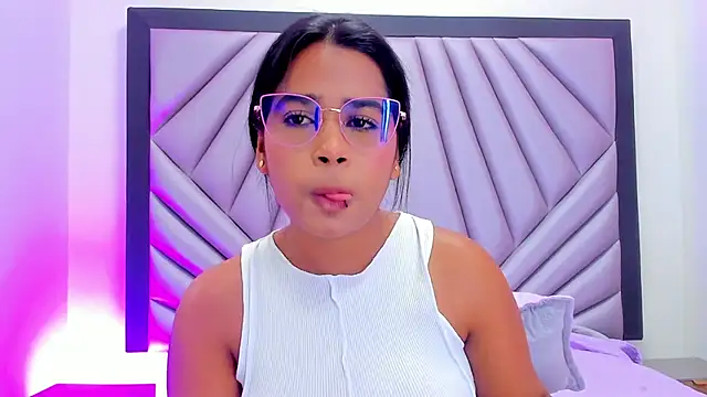 Shirleytaylor- – live chatrum