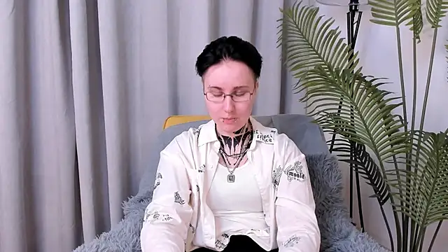 Sala de chat en directo de LeonOsbey