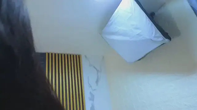 LyraenBlue Cameră chat live