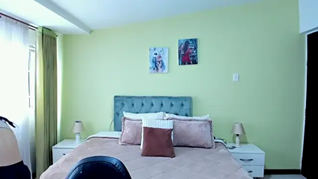 Celeste_Rous__ чат на живо