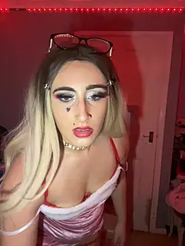 PrettyBarbiexx Live Chatraum