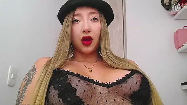 غرفة دردشة Barbie_girl_69 المباشرة