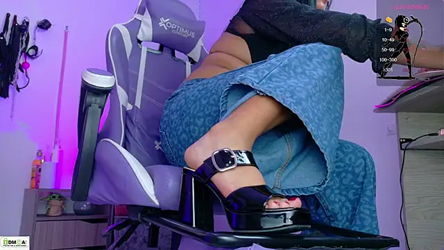 Živá chatovací místnost Miss_scarllet_