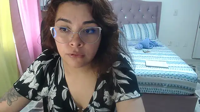 Pokój czatu na żywo – Ana_Bella91