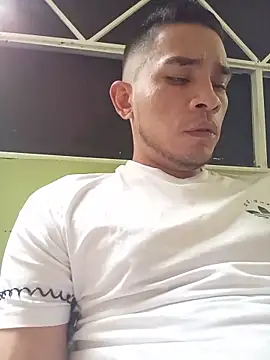 Chatroom en direct de Harddick00940