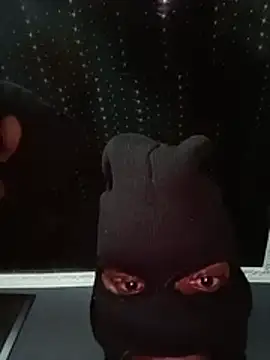 חדר צ'אט בשידור חי של 2324assbaby