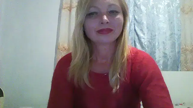 Lola_115 Adlı Modelin Canlı Sohbet Odası