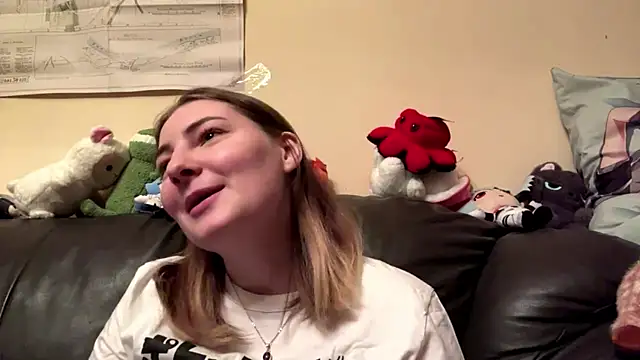 Pollychery Live chatroom