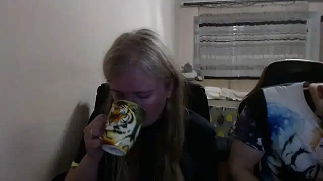 Sala de chat ao vivo de PeterAndJen