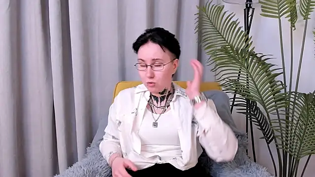 LeonOsbey Live Chatraum