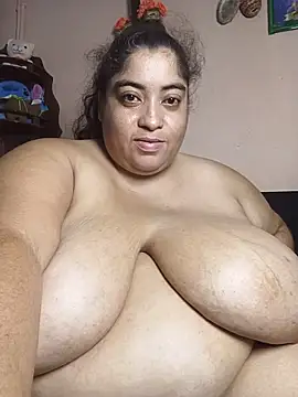 noha_keanu Adlı Modelin Canlı Sohbet Odası