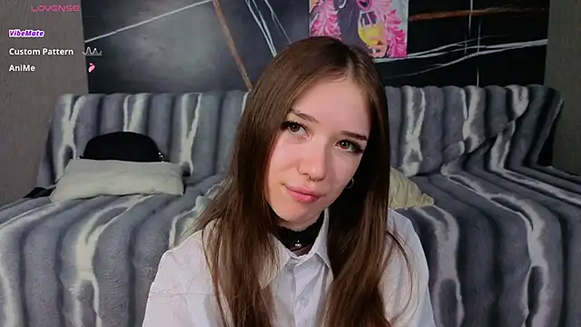 tinyanie – live chatrum