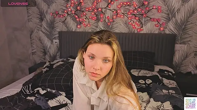HinaVibe Live chatroom