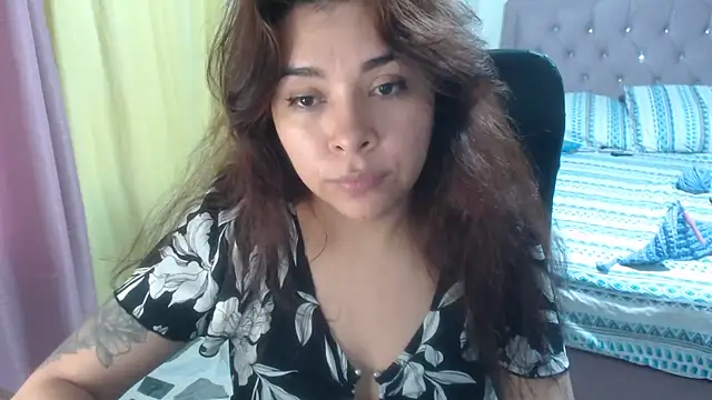 Ana_Bella91's Live Chat Room