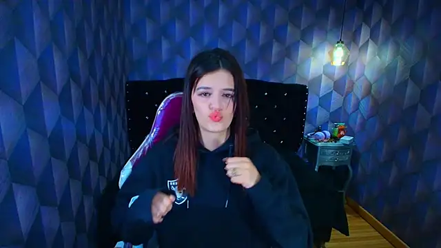 Živá chatovací místnost LiaHarryis
