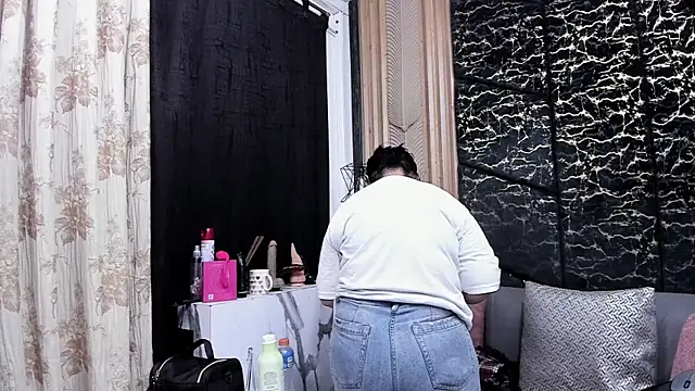 Pokój czatu na żywo – dirtylola39