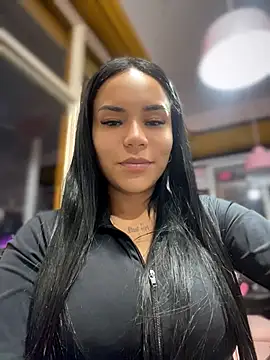 Naatalia live-chat rom