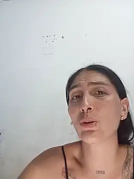 single_mother_indecent Live chatroom