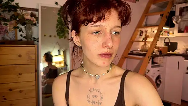 Chat soba uživo modela Leelabubu