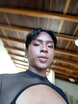 sophi_laraa Live Chatraum