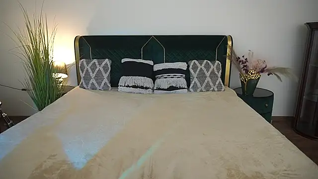 ArielGemme Adlı Modelin Canlı Sohbet Odası
