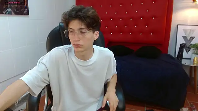Chat soba uživo modela Marcoviolet