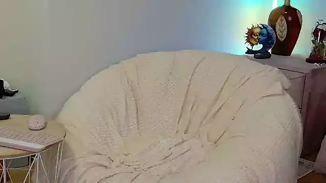 Živá chatovací místnost CrissySmile