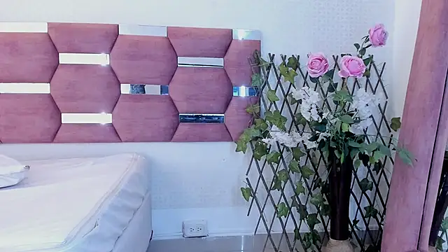GrettaRouse Adlı Modelin Canlı Sohbet Odası