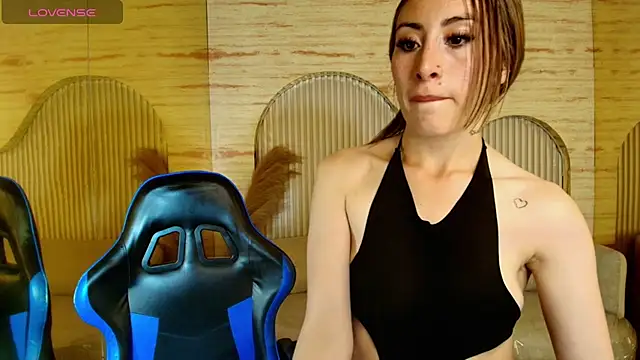 Živá chatovací místnost katalina_r_