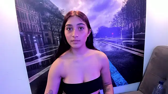 Nina-Mars Live Chatraum