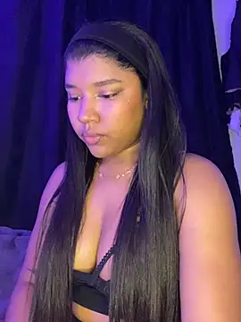 Stephanny26 실시간 채팅방
