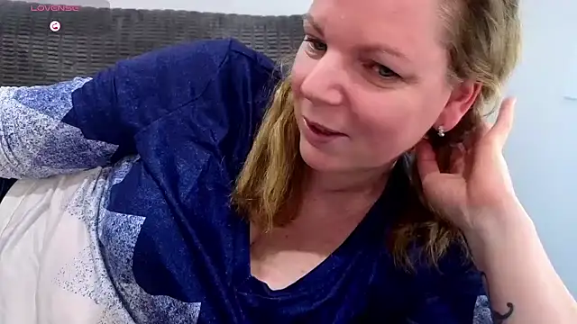 l4dyc4pricorn76's Live Sex Cam Show