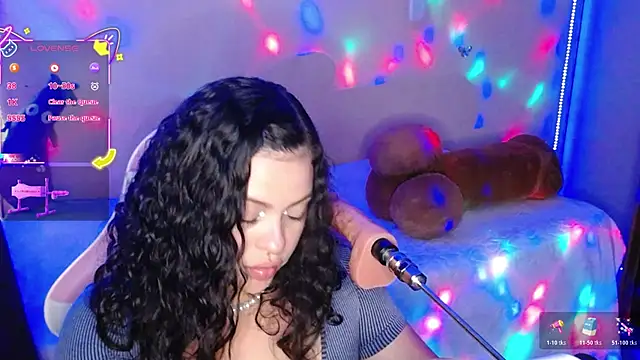 kim_saenz20 Adlı Modelin Canlı Sohbet Odası