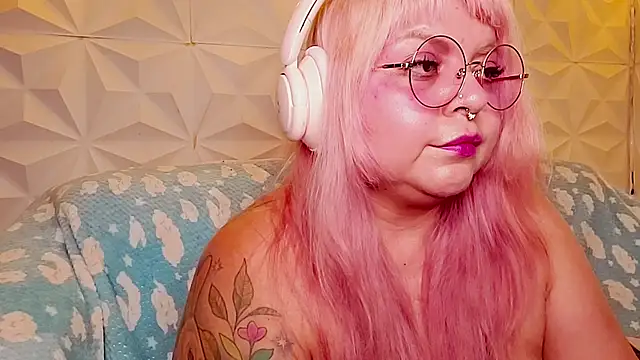 Satyn_doll Live Chatraum