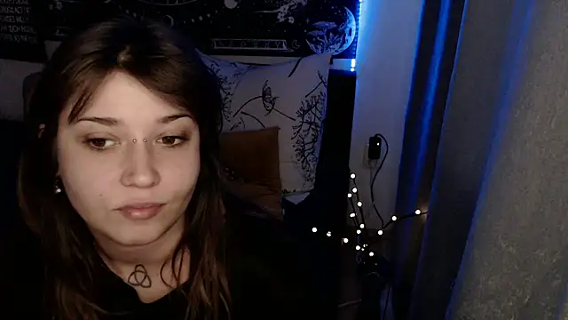 AlienforTwenty Cameră chat live
