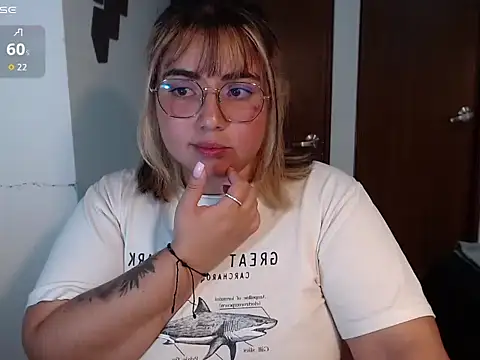 yini_angel Live Chatraum