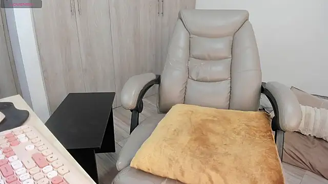 _miamadison Live Chatrum