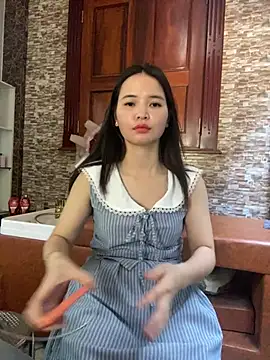 Živá chatovací místnost LiLi-Kirix99