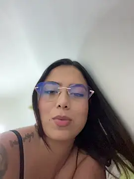 Thaix_ – live chatrum