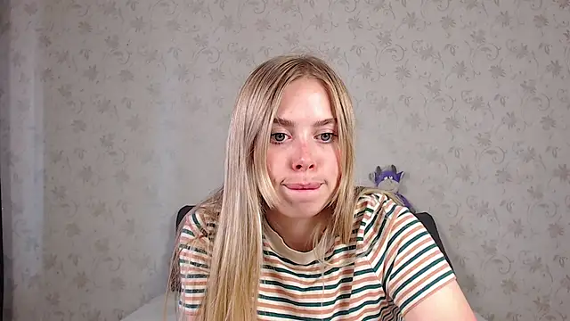 sofiaa_here লাইভ চ্যাট রুম